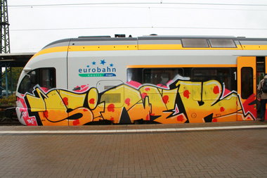Graffiti Train - Photo by 505er - Siner