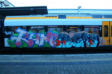 Graffiti Train - Photo by 505er - Rumo, Angry