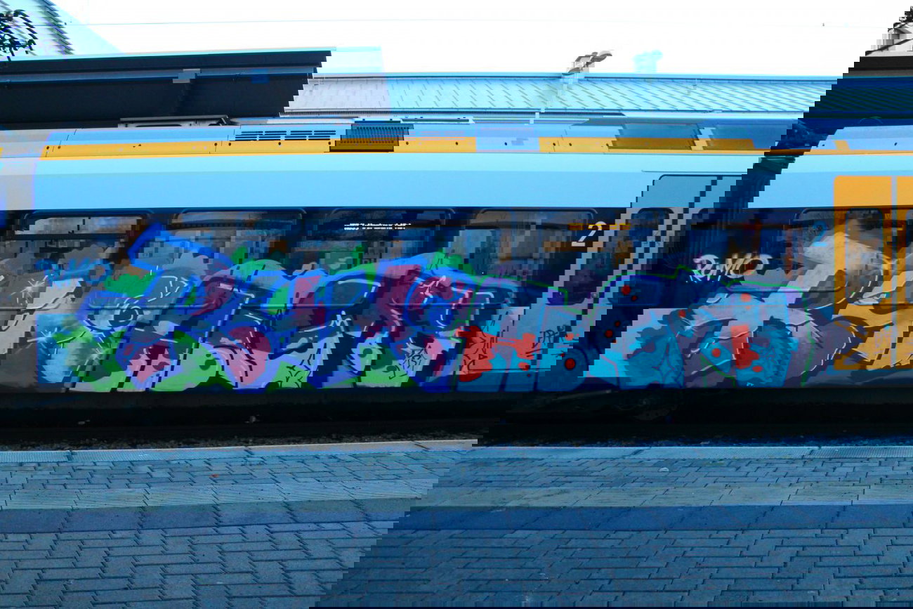 Graffiti Train - Photo by 505er - Rumo, Angry