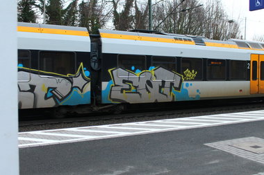 Graffiti Train - Photo by 505er - EQT