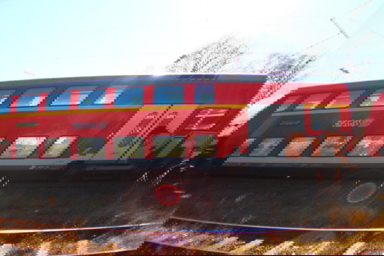 Graffiti Train - Photo by 505er - PIT