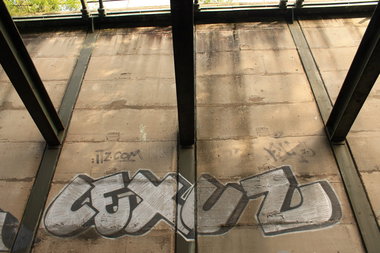 Graffiti Wall - Photo by 505er - lexuz