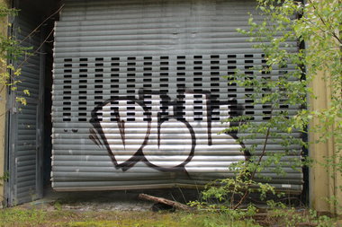 Graffiti Bombing - Photo by 505er - dcv