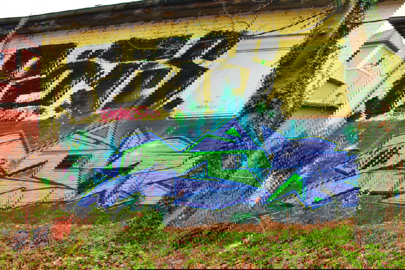 Graffiti Wall - Photo by 505er - pätes, move