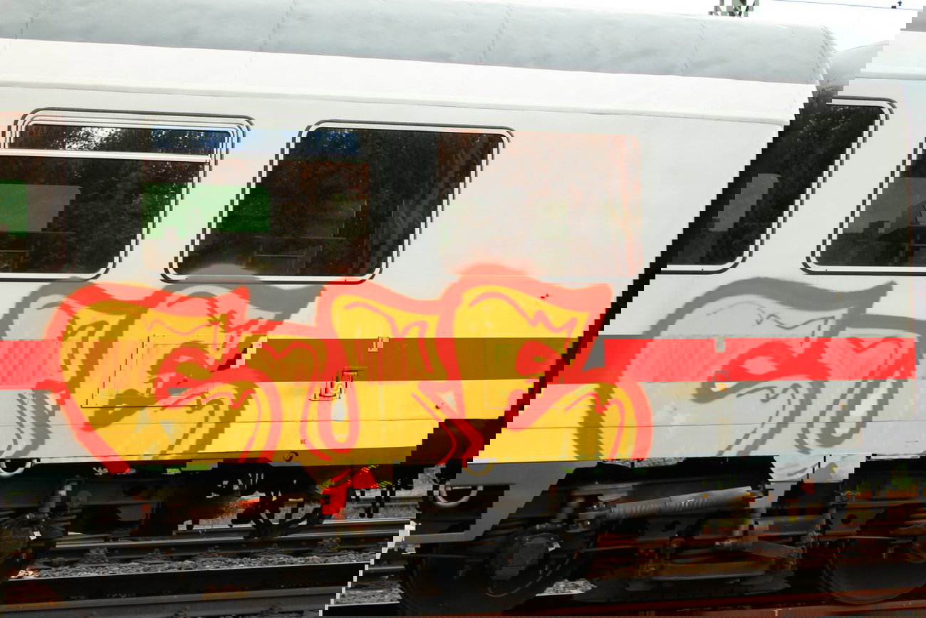Graffiti Train - Photo by 505er - cue