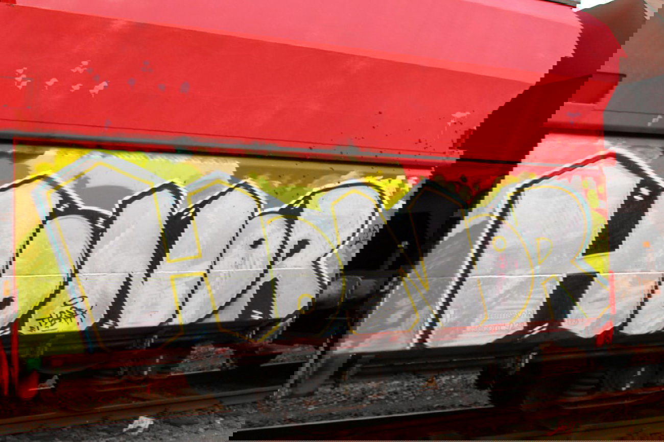 Graffiti Train - Photo by 505er - honor