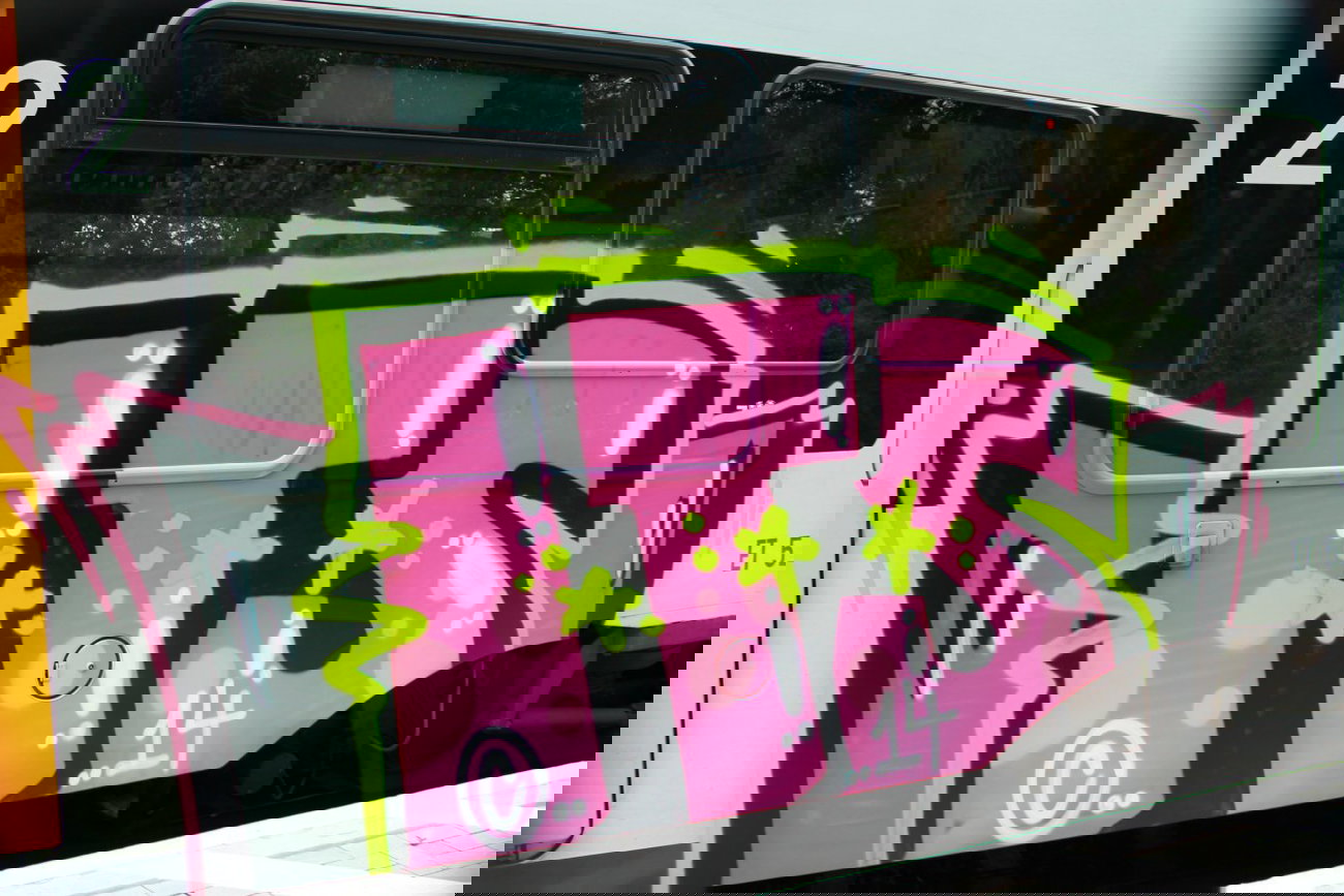 Graffiti Train - Photo by 505er - its