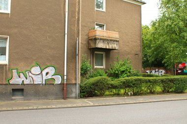 Graffiti Bombing - Photo by 505er - wir, wir