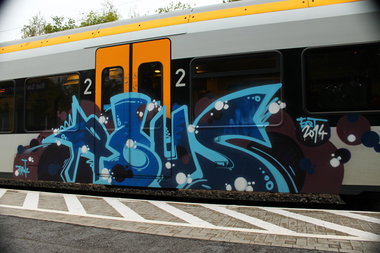 Graffiti Train - Photo by 505er - agus, eqt