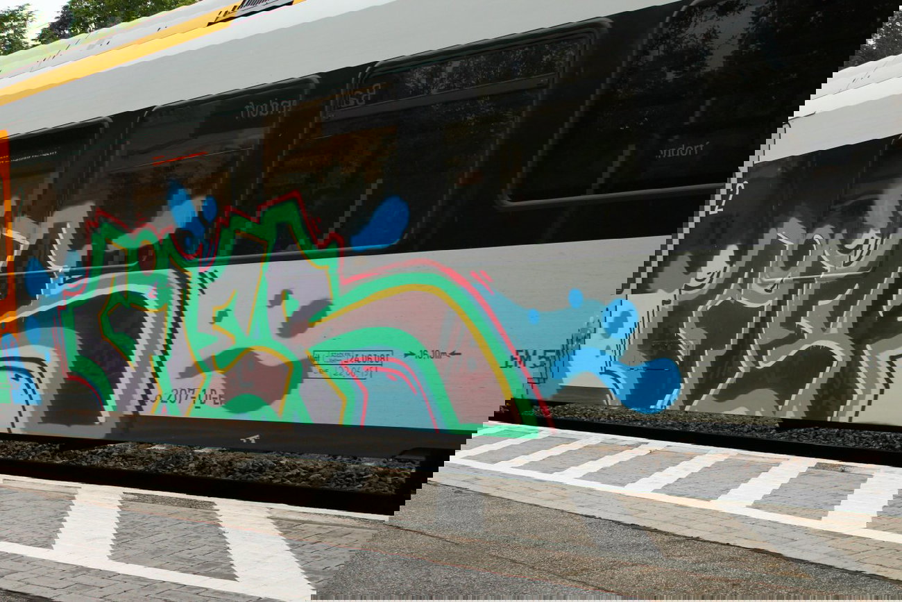 Graffiti Train - Photo by 505er - gier