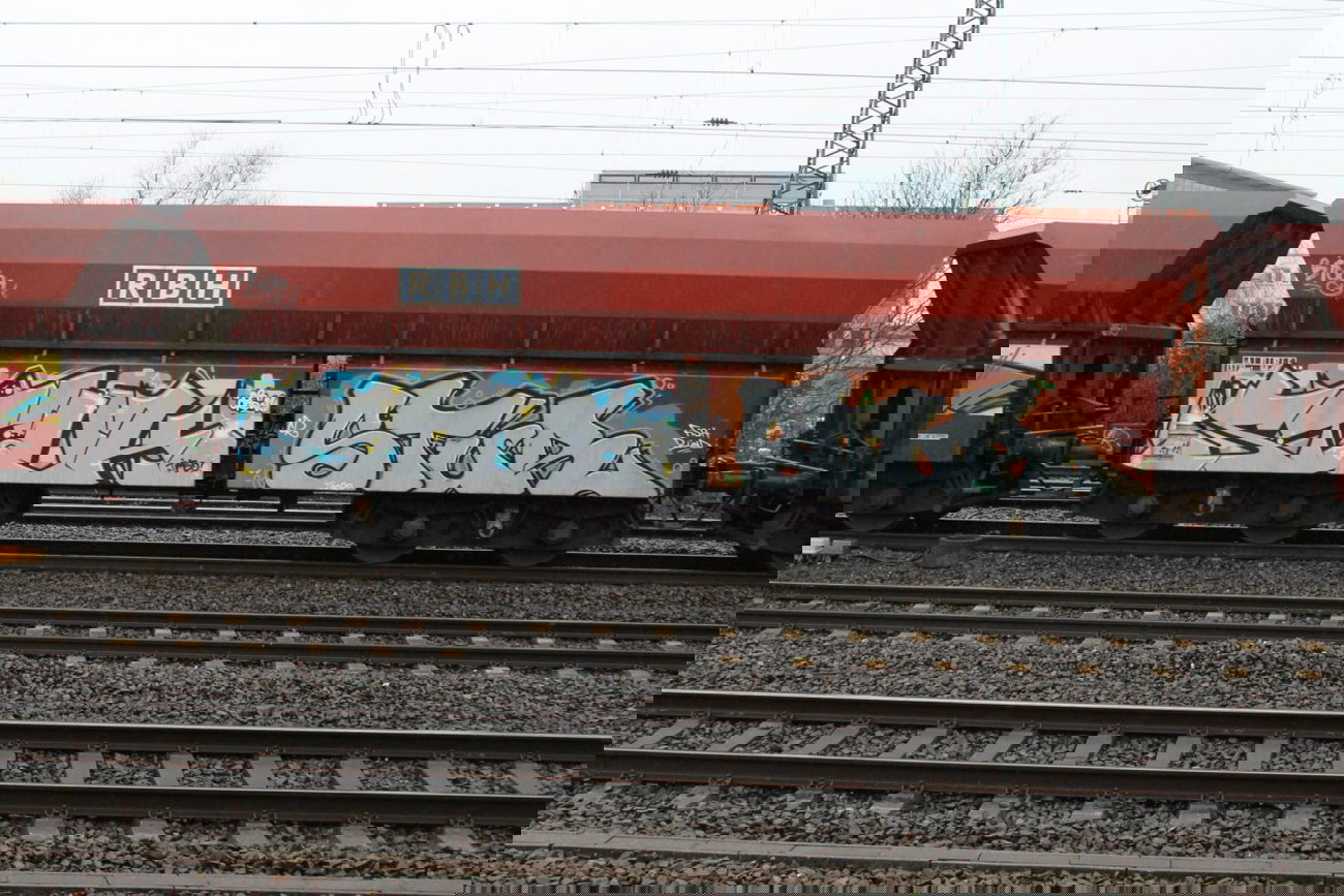 Graffiti Train - Photo by 505er - stur