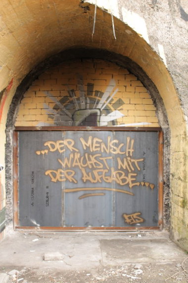 Graffiti Wall - Photo by 505er - ats