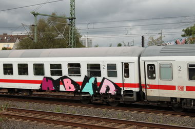 Graffiti Train - Photo by 505er - hbid
