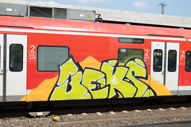 Graffiti Train - Photo by 505er - Beks