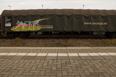 Graffiti Train - Photo by 505er