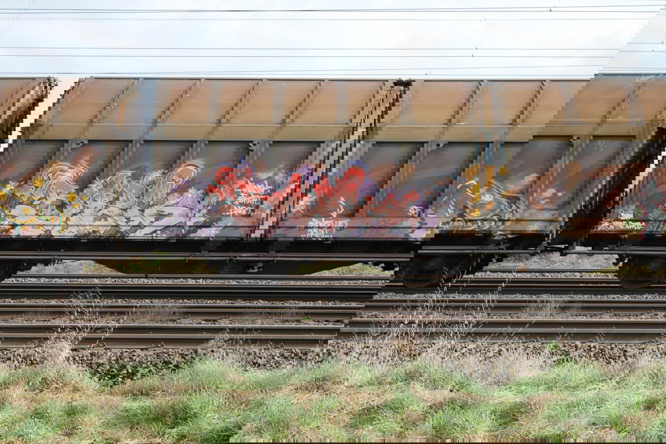 Graffiti Train - Photo by 505er