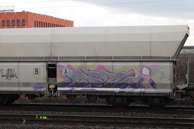 Graffiti Train - Photo by 505er - mista