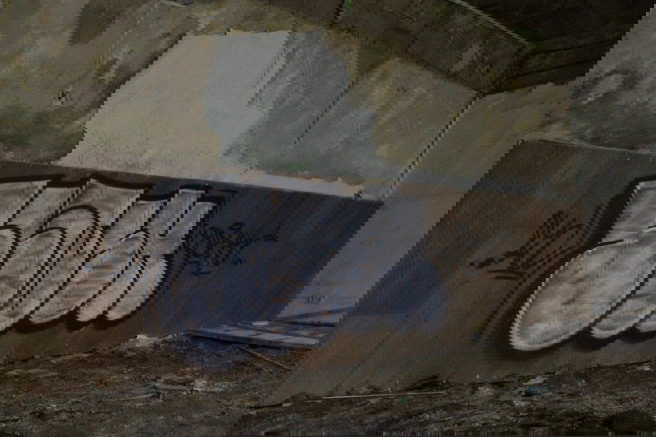 Graffiti Bombing - Photo by 505er - slash