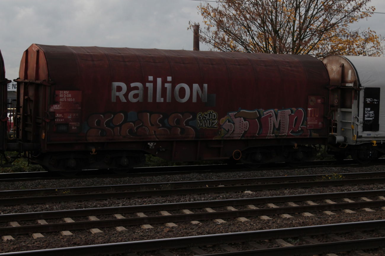 Graffiti Train - Photo by 505er - Sicks, Fume