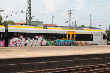 Graffiti Train - Photo by 505er - ?, Barts