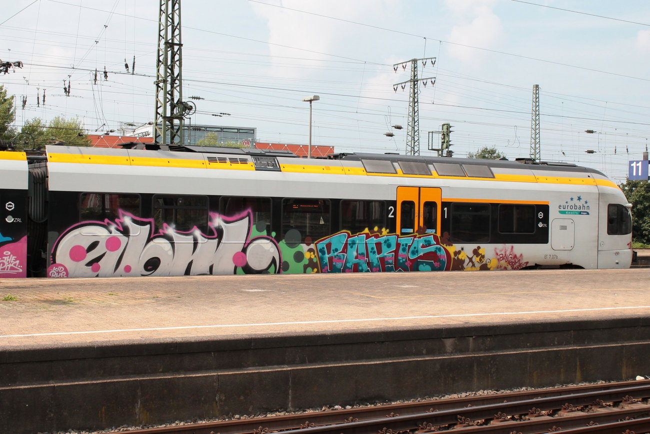 Graffiti Train - Photo by 505er - ?, Barts