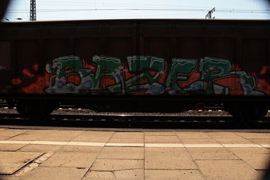 Graffiti Train - Photo by 505er - bazer