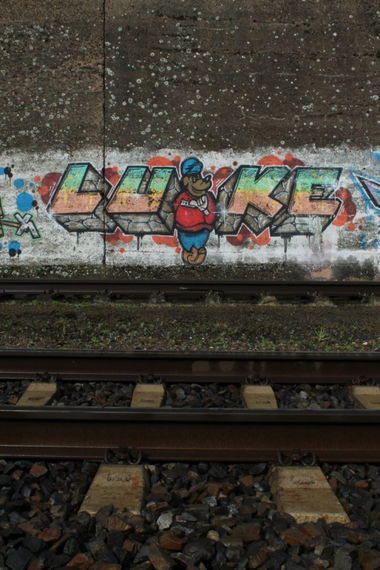Graffiti Bombing - Photo by 505er - luke