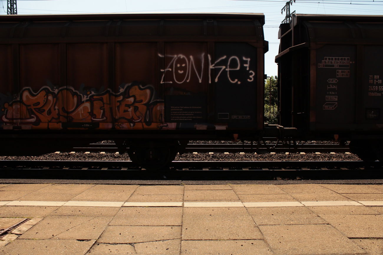 Graffiti Train - Photo by 505er - pusher