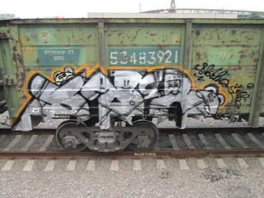 Graffiti Train - Photo by 5483r143 - freight (2015)