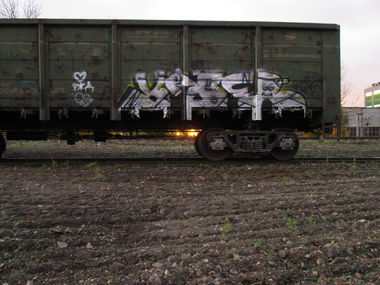 Graffiti Train - Photo by 5483r143 - freight (2015)