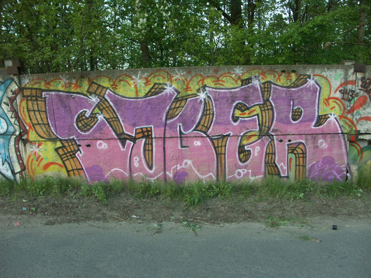 Graffiti Wall - Photo by 5483r143 (2008)