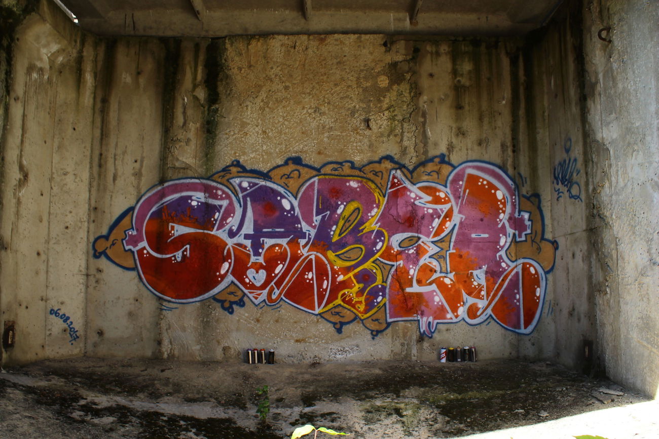 Graffiti Wall - Photo by 5483r143 (2017)