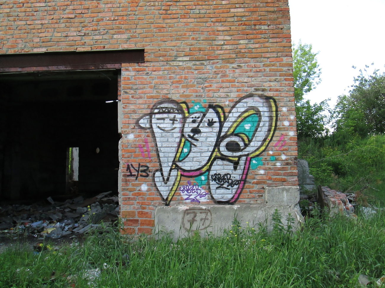 Graffiti Wall - Photo by 5483r143 (2011)