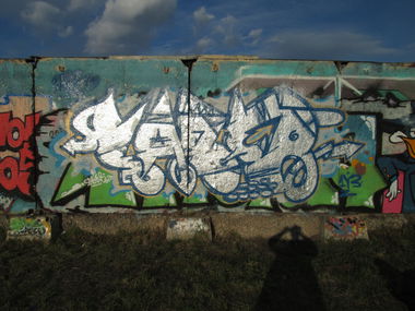Graffiti Wall - Photo by 5483r143 (2014)
