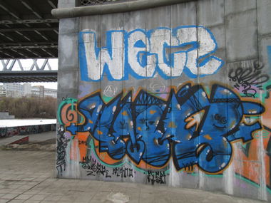 Graffiti Wall - Photo by 5483r143 (2015)