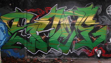 Graffiti in Tula - Photo by 5ame - PashaSame (2012)