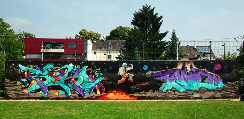 Graffiti Wall - Photo by 5zwo4 - 5zwo4, 524, graffiti