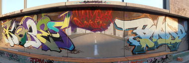 Graffiti Wall - Photo by 5zwo4 - 5zwo4, 524, reka