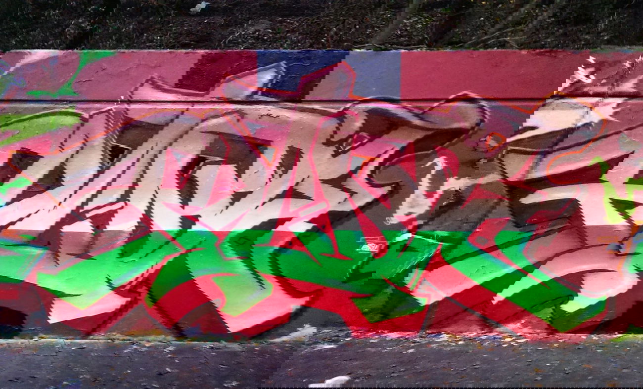 Graffiti Wall - Photo by 5zwo4 - pmode, 524, 5zwo4