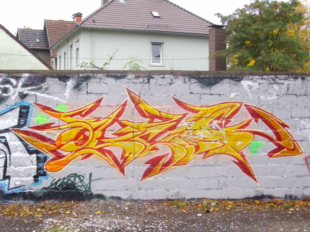 Graffiti Wall in Bielefeld - Photo by 607Salkin