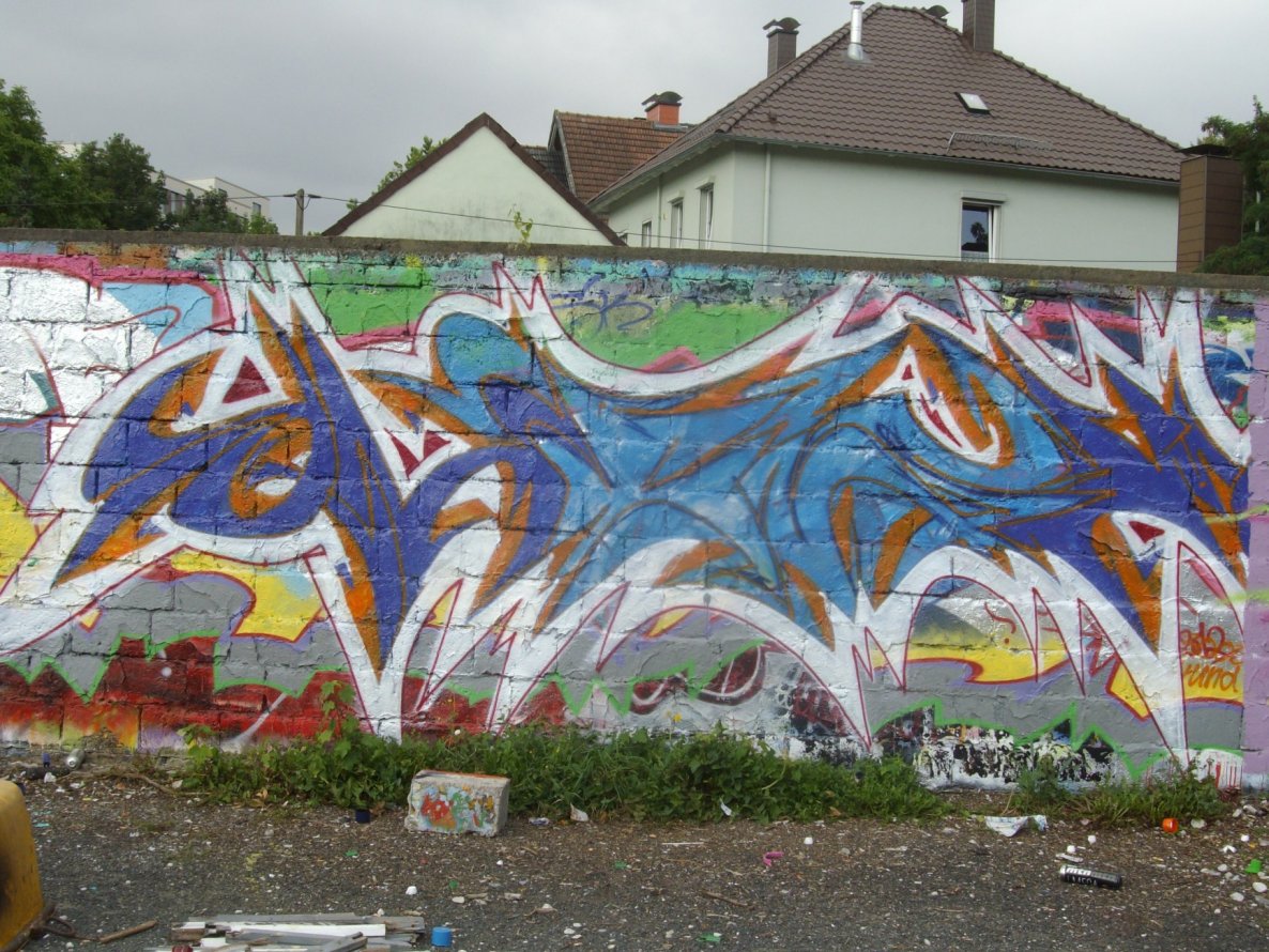Graffiti Wall in Bielefeld - Photo by 607Salkin