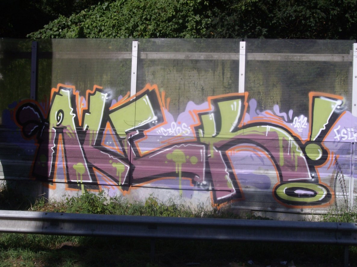 Graffiti Bombing in Bielefeld - Photo by 607Salkin