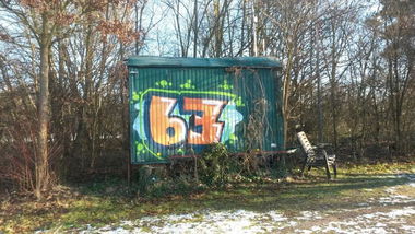 Graffiti Bombing - Photo by 63er - 63, kier, doks (2015)