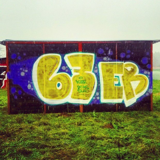 Graffiti Bombing - Photo by 63er - 63, 63er, kier (2015)