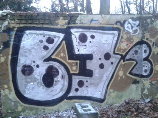 Graffiti Bombing - Photo by 63er - 63, kier, doks (2015)