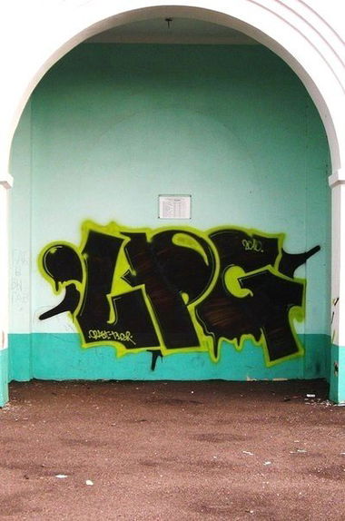 Graffiti Wall - Photo by 67rus - . (2010)