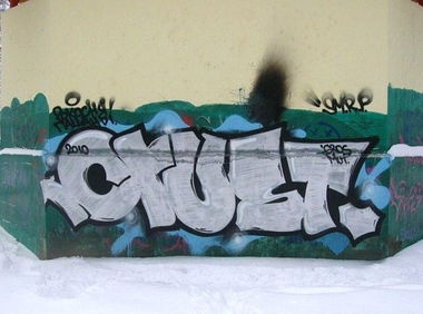 Graffiti Wall - Photo by 67rus - Sm.R.P. (2010)