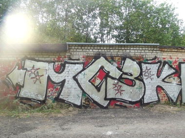 Graffiti Bombing - Photo by 67rus (2013)
