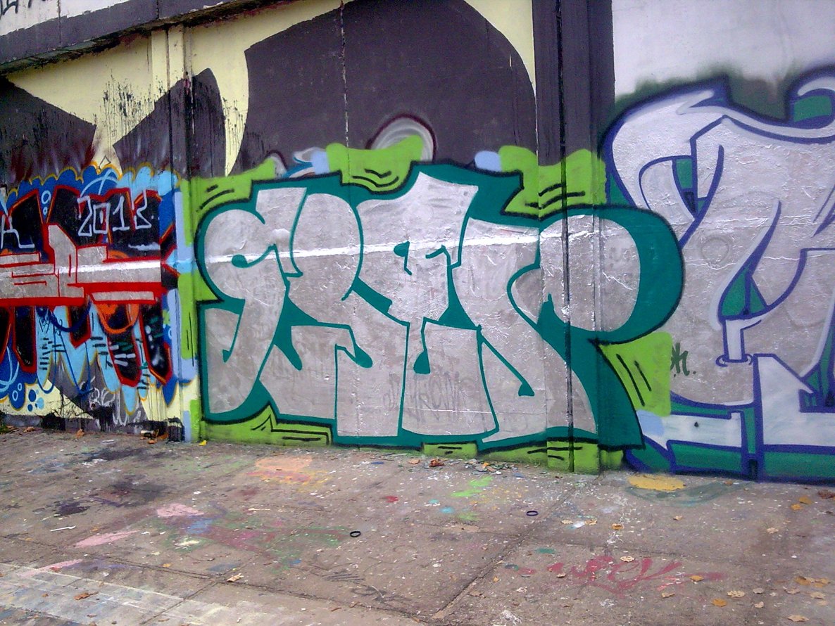 Graffiti Wall in Vilnius - Photo by 714 - eser, svk, vilnius (2013)
