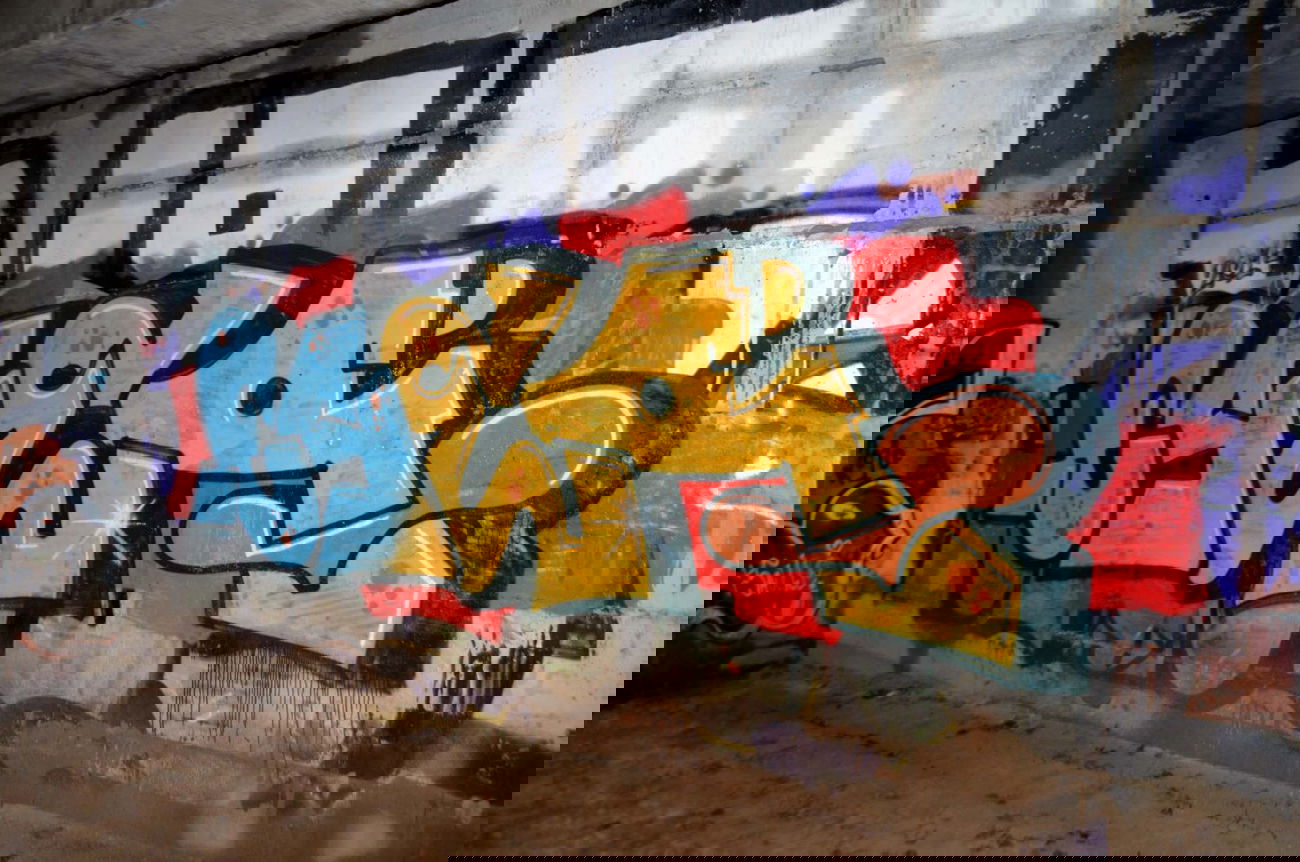 Graffiti Wall in Vilnius - Photo by 714 - ESER (2014)